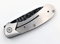 * CNC Produced Wolverine Textured Pattern Liner Lock Folder -Home Tools Store wolvpatt4